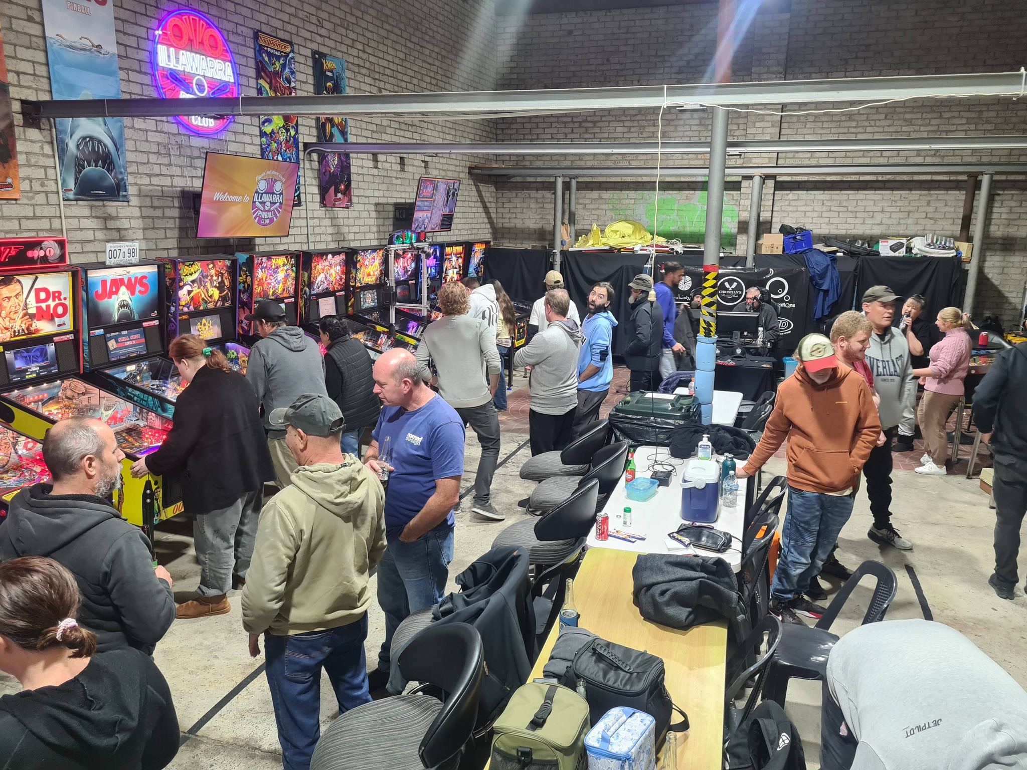 Arcade showroom
